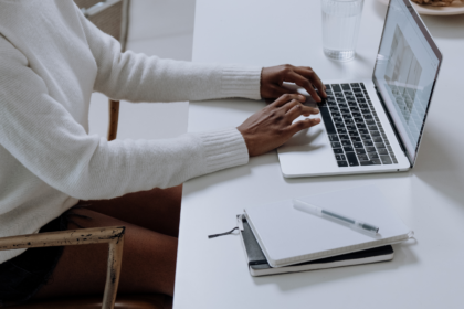 my-spring-digital-declutter-checklist-header